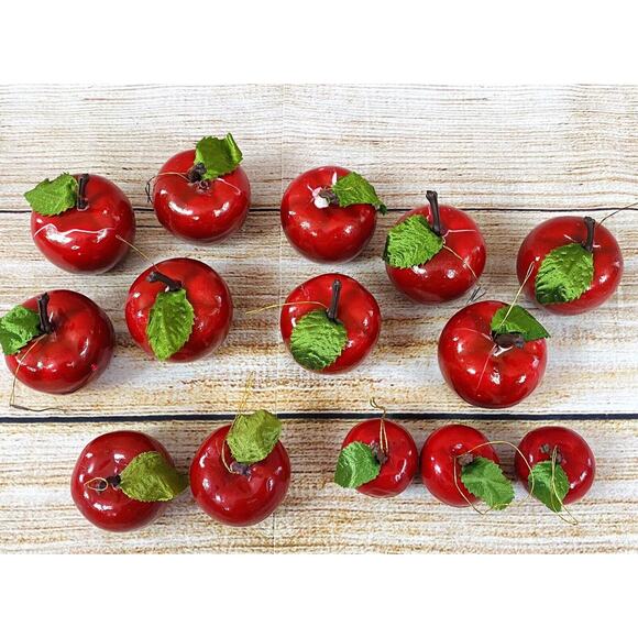 Vtg Lot 14 Mixed Sizes Shiny Red Apple Lacquer Ornaments Green Leaf Christmas - Picture 2 of 4